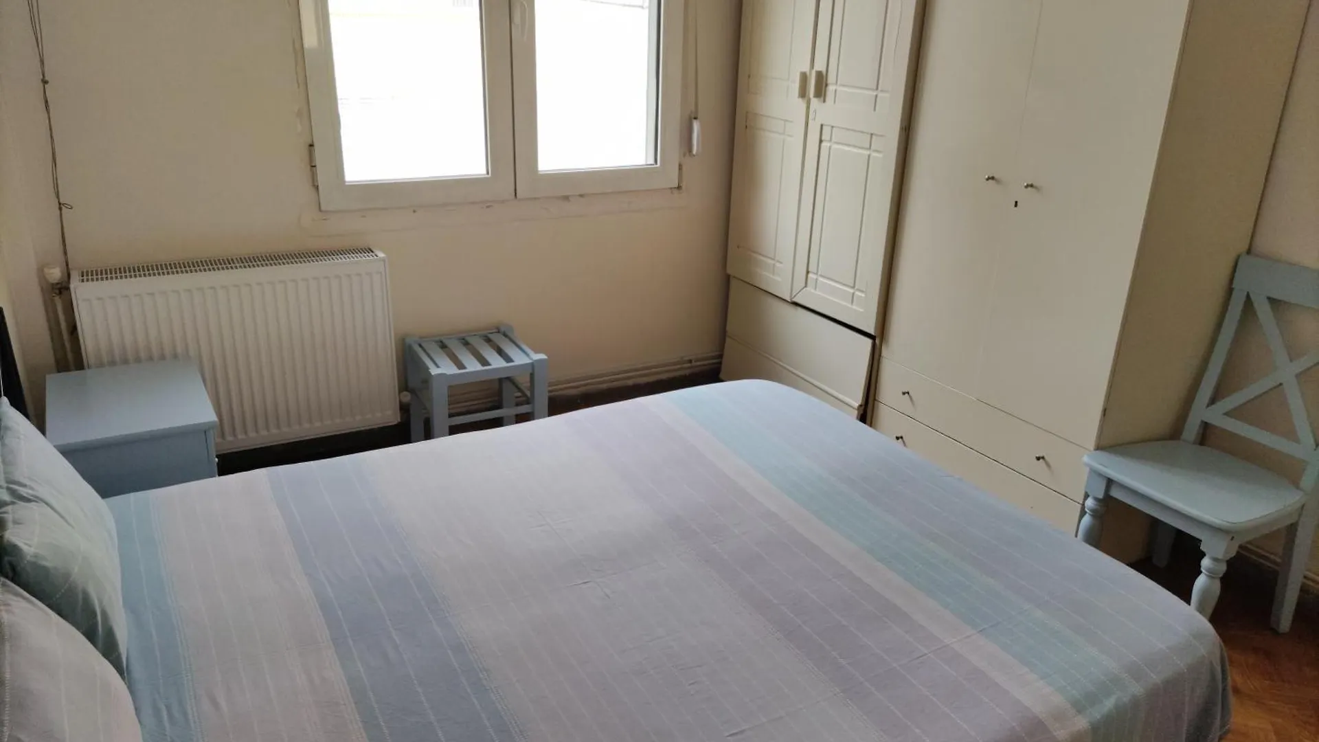 Practical Apartment Close To The City Centre テッサロニキ